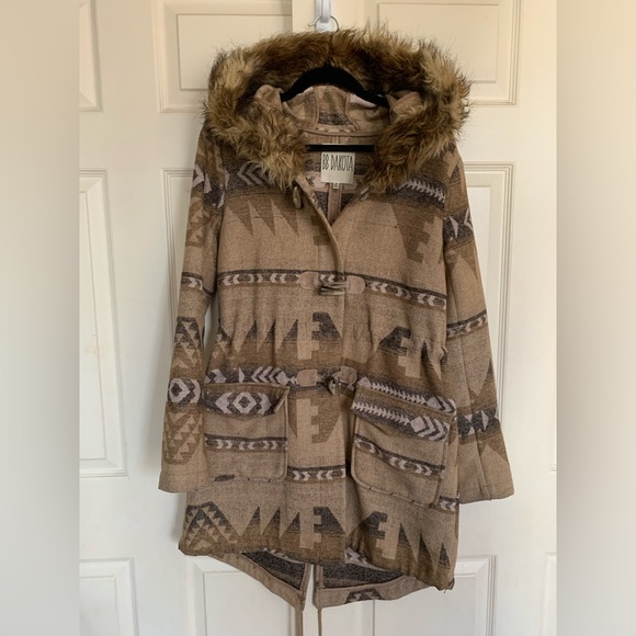 BB DAKOTA DAVINA COAT - Picture 10 of 16